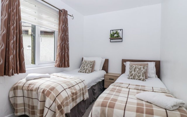 Valley Lodge 20