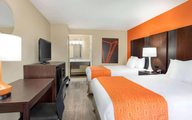 Howard Johnson by Wyndham Pigeon Forge