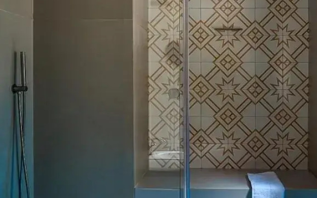 Villa Degli Dei - Private Waterfront Villa