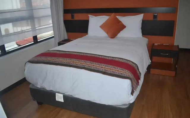 Capac Hotel