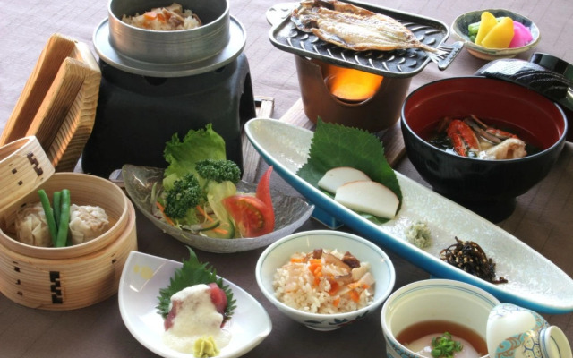 Tsukino Sumika Atami Juraku Hotel