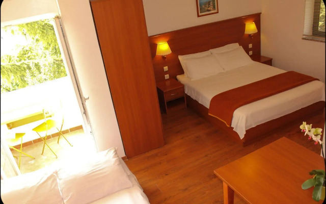 Gargamelo Pension