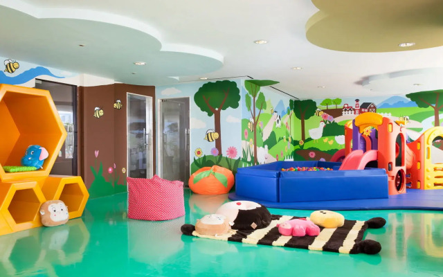 Crowne Plaza Bandung by IHG