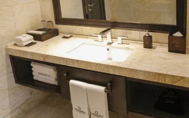 Jade Intercontinental Hotel