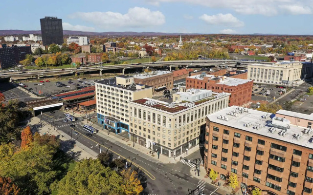 The Capitol Hotel