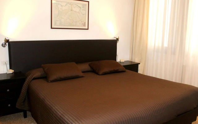 Ca' Foscolo Residence