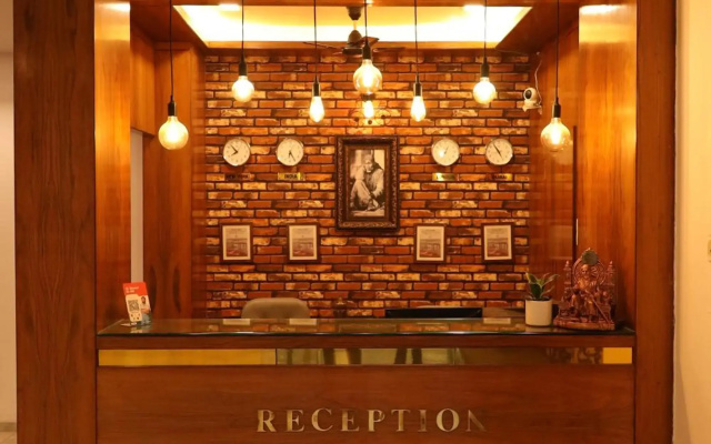 OYO 4445 Hotel Saishri