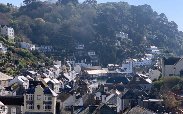 Beautiful 4-bed House, Polperro With Harbour Views