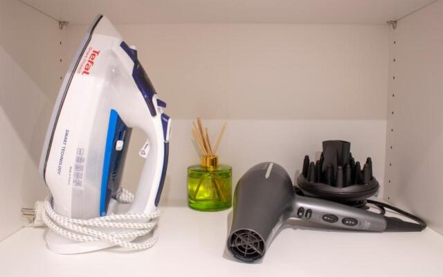 Boutique Sky City Apt. with BALCONY / TOP SPOT