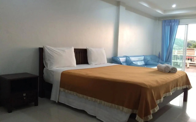 Mataphuket Apartment