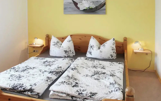 Spacious Apartment in Weissig With Garden