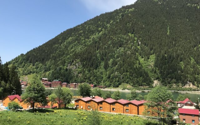 Duyuf Otel