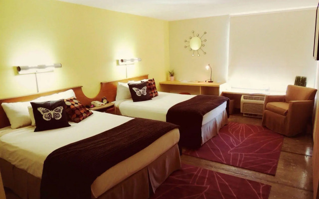Hotel 502