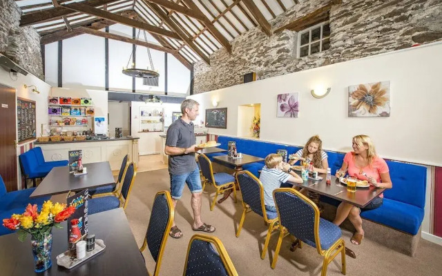 Killigarth Manor Holiday Park