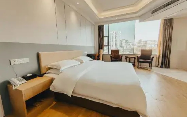 Haotai City Hotel (Jingzhou Renxinhui)