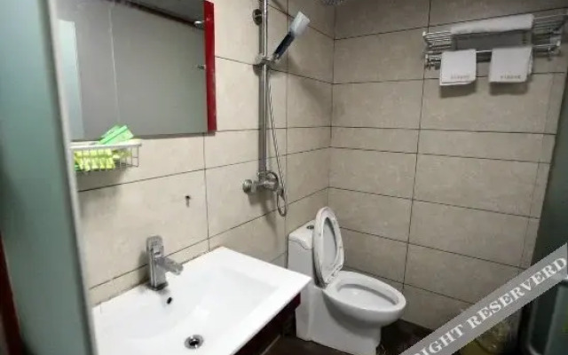 Feinisidun Business Hotel