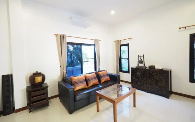 Chanapha Residence (SHA Extra Plus)