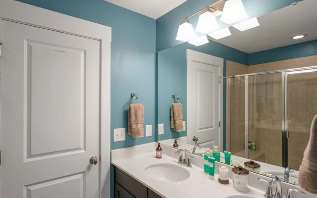 2 bedroom, Pat Garrett Street