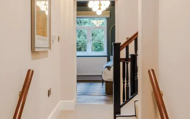 Tyndall's Park - Your Apartment