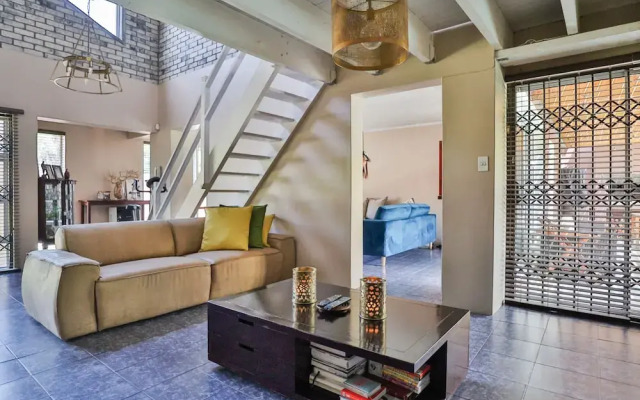 Fairview Crescent 03 by CTHA