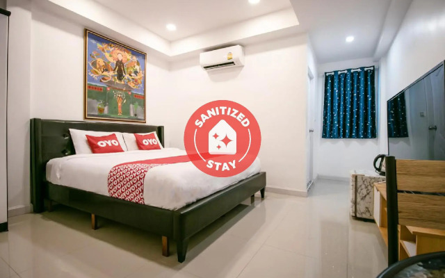 OYO 568 Art Hotel Hua Lamphong - Hostel