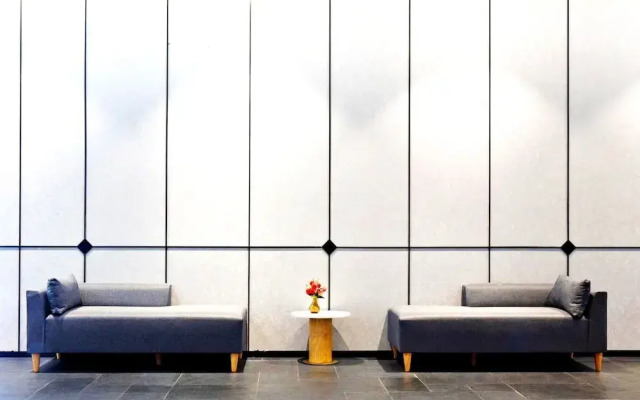 The Srivaree Airport Hotel