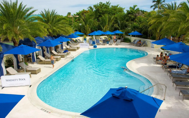 Tween Waters Island Resort & Spa
