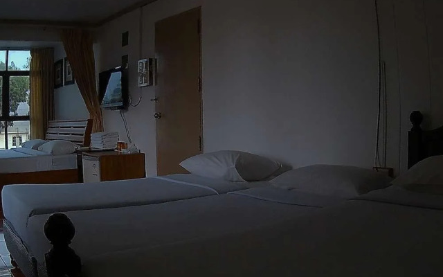 Baan P'Mike Resort Pranburi