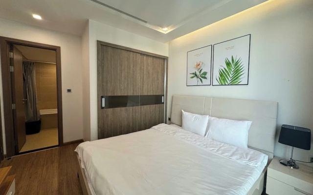 Luxury Apartment Metropolis NNP – Guest Rooms – Hanoi