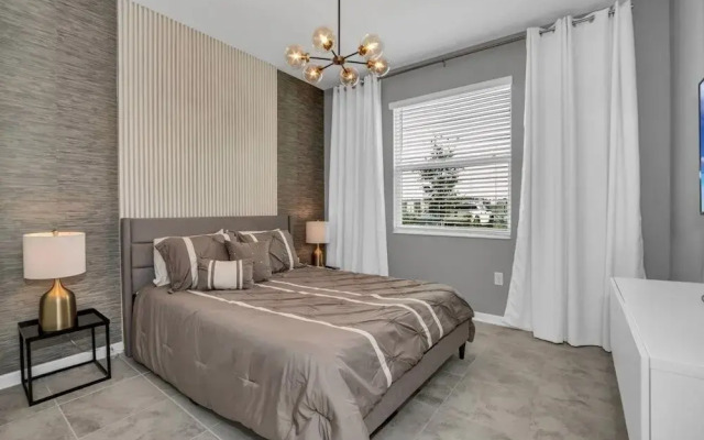 3180 Para Unit 101 3 Bedroom Townhouse