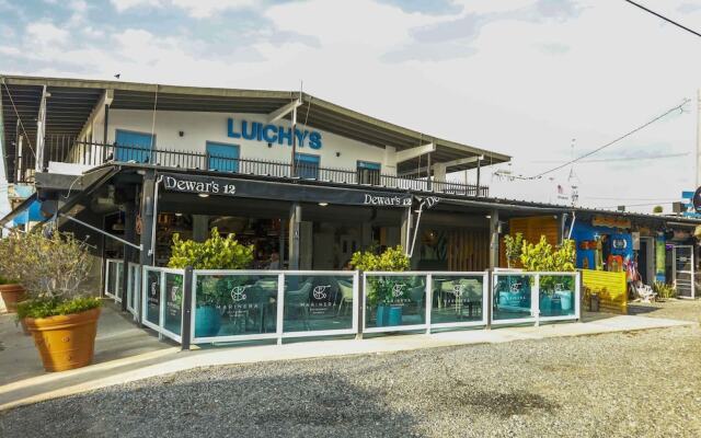 Luichy's Seaside Hotel
