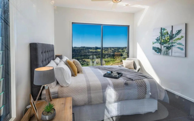 The Ridge at Maleny – Guest Rooms – Booroobin