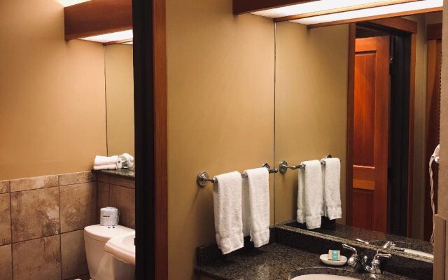 Heathman Lodge