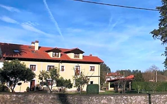 Casa De Aldea El Frade