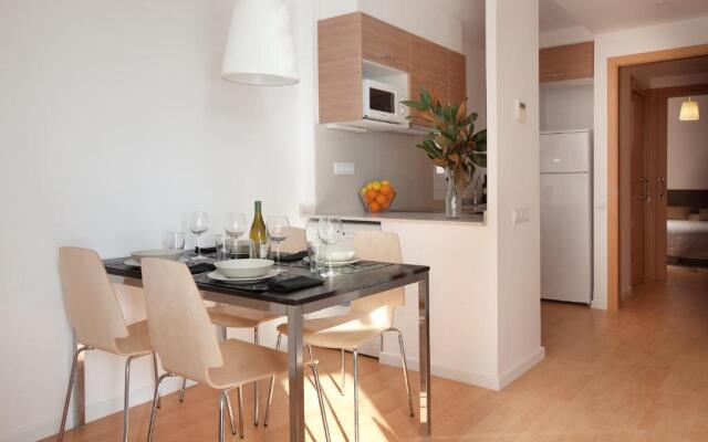 You Stylish Sagrada Familia Apartments