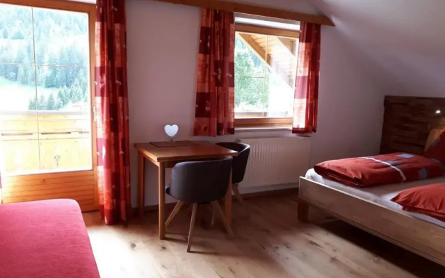 Lungau Apartment - Ferienwohnung Haus Esl