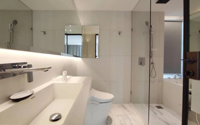 ashley hotel bkk