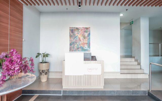 OYO Flagship 755 Appartel Grand Dhika City