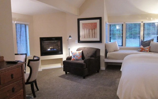 The Inn at Cobbler's Walk Mendocino