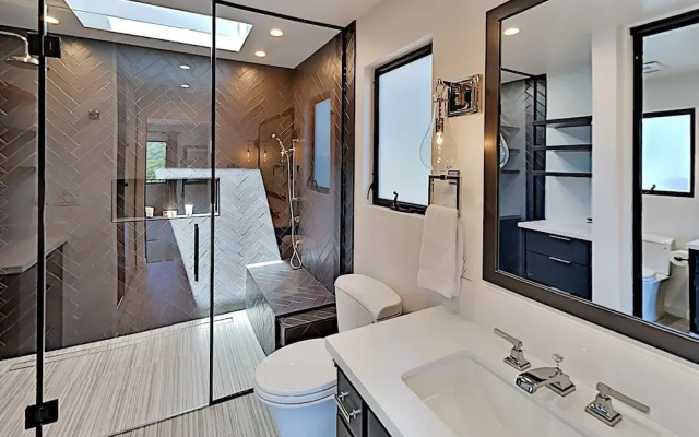 Private Sonoma House with Pool by RedAwning