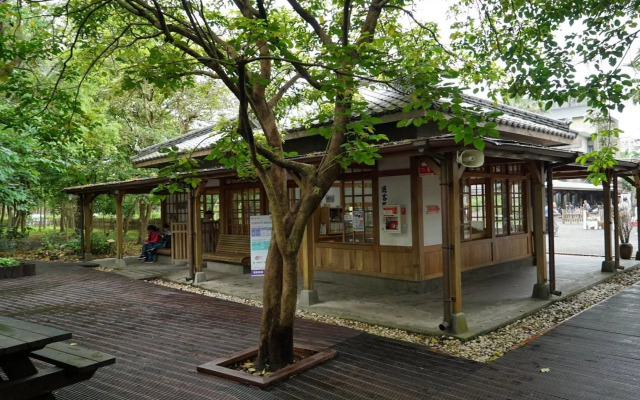 Happiness Yes Hostel