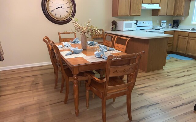 Whispering Pines 614