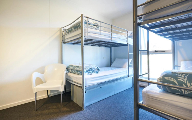 The Island Accommodation – Guest Rooms – Newhaven