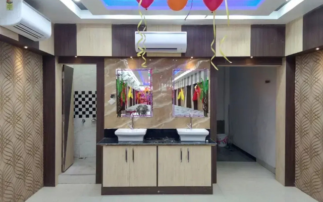 Hotel Central Square Muzaffarpur