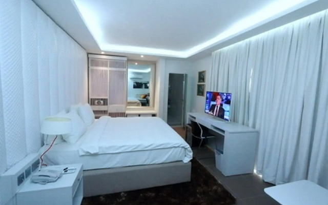 Maison Fahrenheit Hotel