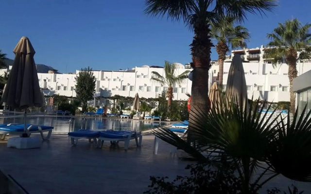 Nagi Beach Hotel