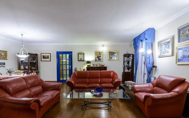 Villa Piano - Four Bedroom Villa With Terrace and Swimming Pool