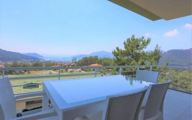Lovely Duplex With Amazing View in Gocek