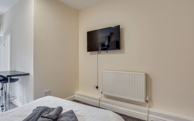 Cosy Apartment in Coventry Near Coventry University