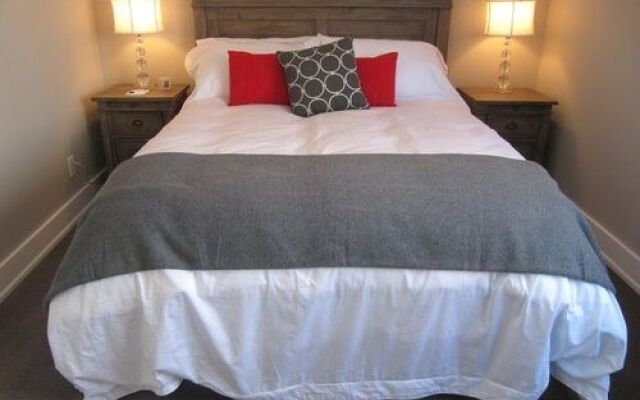 Sequel inn Creemore